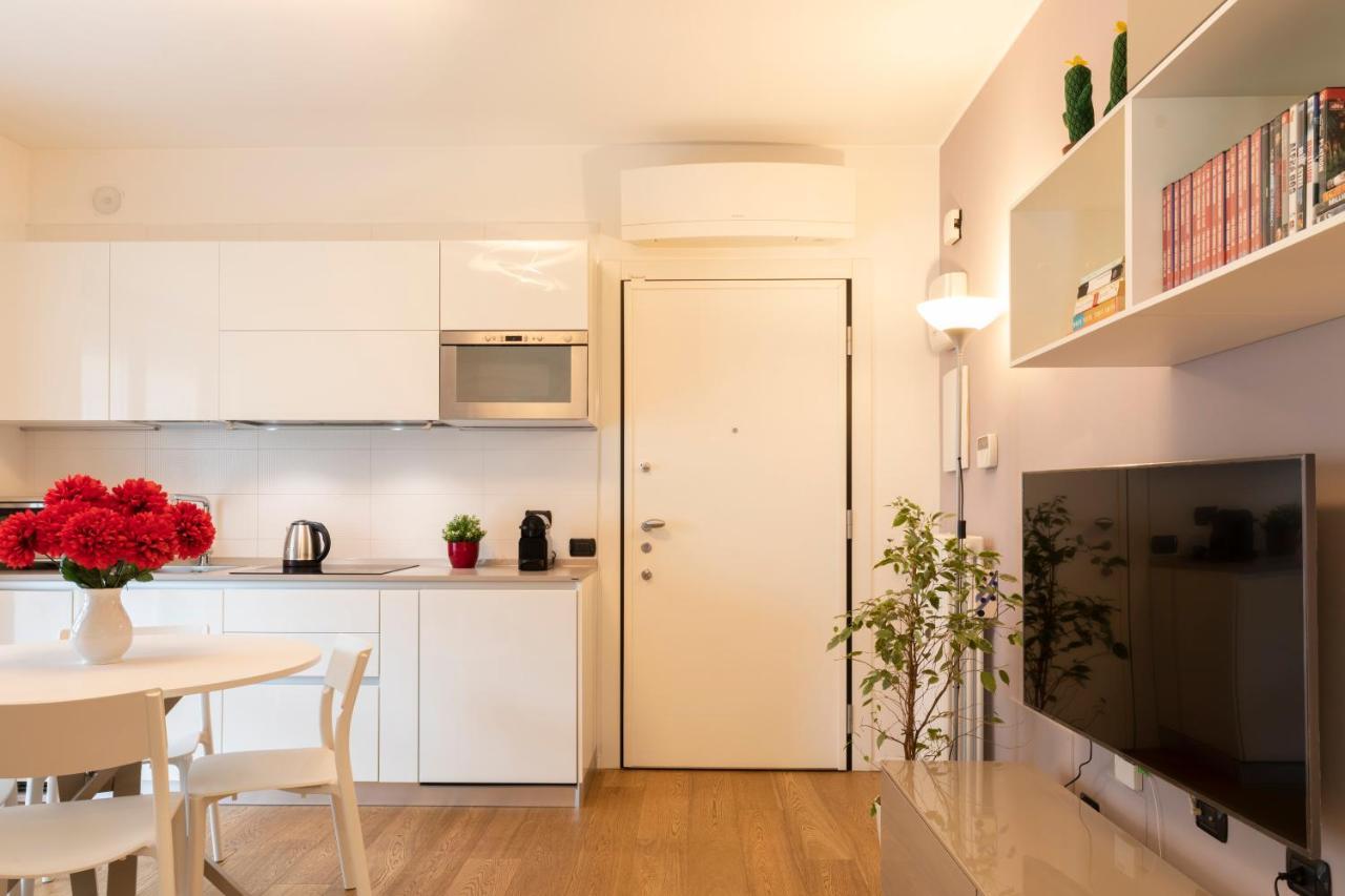 Navigli Stylish Home ミラノ エクステリア 写真